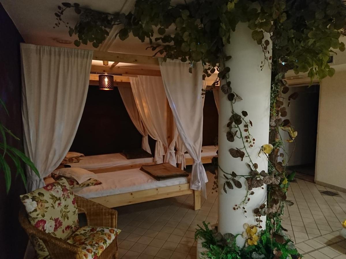 Hotel Kristall Falzes Esterno foto