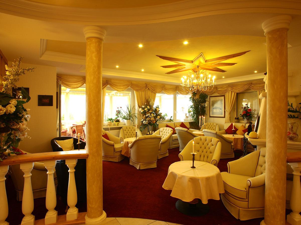 Hotel Kristall Falzes Esterno foto