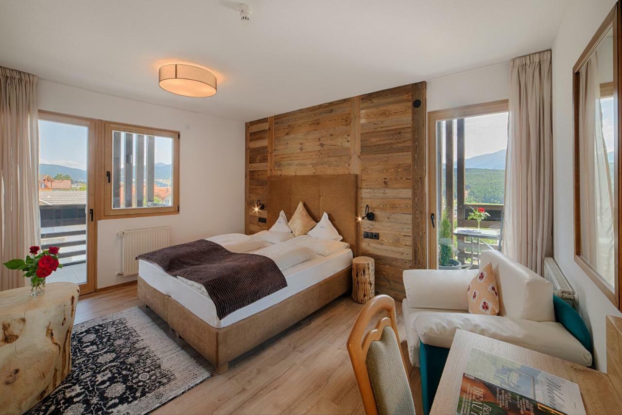 Hotel Kristall Falzes Esterno foto